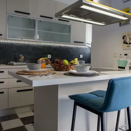 Chessboard Decor House