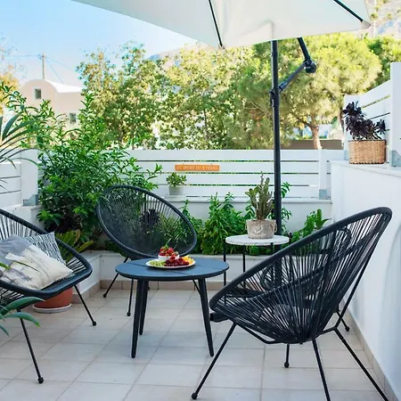 Chessboard Decor House Kamári