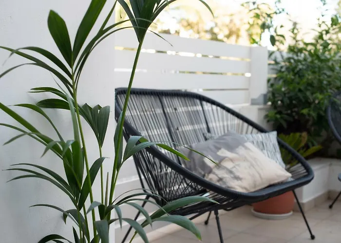 Chessboard Decor House Kamári